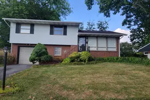 107 Winston Dr, Mechanicsburg, PA 17055 - Photo 1