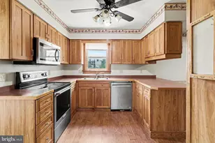 6 Kingswood Dr, Mechanicsburg, PA 17055 - Photo 8
