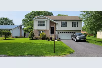904 Nixon Drive, Mechanicsburg, PA 17055 - Photo 1