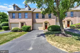1242 Timber View Dr, Mechanicsburg, PA 17050 - Photo 2