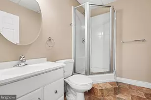 1 Marina Dr, Camp Hill, PA 17011 - Photo 38