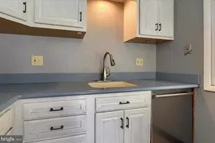 800 Redwood Dr, Carlisle, PA 17013 - Photo 14