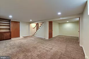 800 Redwood Dr, Carlisle, PA 17013 - Photo 28