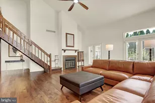555 S 3rd St, Lemoyne, PA 17043 - Photo 16