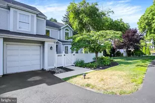 555 S 3rd St, Lemoyne, PA 17043 - Photo 6