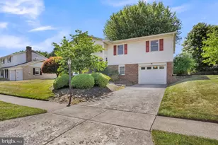 415 Pawnee Dr, Mechanicsburg, PA 17050 - Photo 2