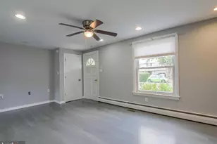 2029 Clarendon St, Camp Hill, PA 17011 - Photo 8