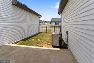 311 Estate Dr, Mechanicsburg, PA 17055 - Photo 22