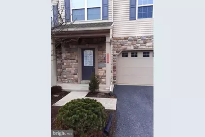 201 Antilles Ct, Mechanicsburg, PA 17050 - Photo 2