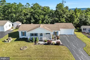 16 Orchard Ave, Carlisle, PA 17015 - Photo 28