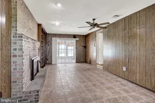 909 Wakefield Ave, Mechanicsburg, PA 17055 - Photo 14