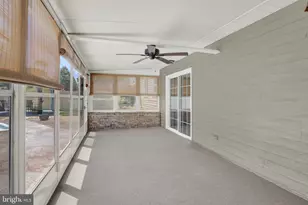 909 Wakefield Ave, Mechanicsburg, PA 17055 - Photo 16