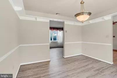 909 Wakefield Avenue, Mechanicsburg, PA 17055 - Photo 8