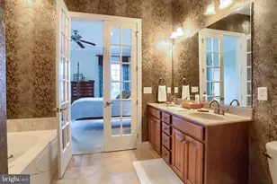 425 Carmella Dr, Mechanicsburg, PA 17050 - Photo 32