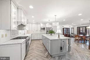 702 Robert St, Mechanicsburg, PA 17055 - Photo 12
