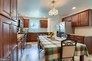 41 Woodmyre Ln, Enola, PA 17025 - Photo 10