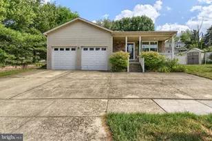 41 Woodmyre Ln, Enola, PA 17025 - Photo 4