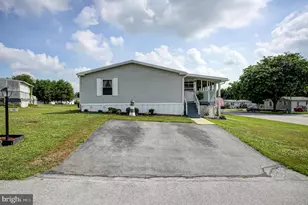 30 Spring Dr, Shippensburg, PA 17257 - Photo 4
