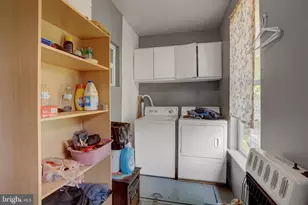 23 & 25 N Queen St, Shippensburg, PA 17257 - Photo 6