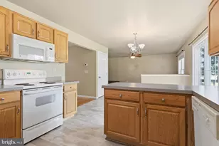 2 Forgedale Dr, Carlisle, PA 17015 - Photo 18