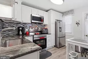 216 W Dauphin St, Enola, PA 17025 - Photo 10