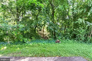 202 Marion Ave, Carlisle, PA 17013 - Photo 16