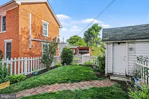 215 Walnut St, Carlisle, PA 17013 - Photo 34