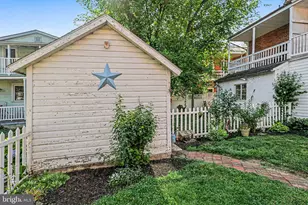 215 Walnut St, Carlisle, PA 17013 - Photo 36
