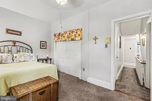 215 Walnut St, Carlisle, PA 17013 - Photo 16