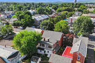 215 Walnut St, Carlisle, PA 17013 - Photo 4