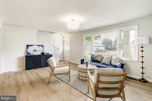 923 Susan Cir, Enola, PA 17025 - Photo 4