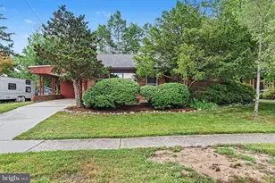 1819 Willow Rd, Camp Hill, PA 17011 - Photo 2