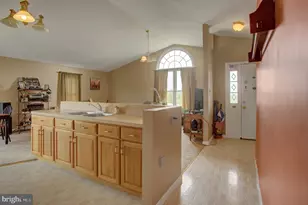 201 Curtis Ave, Newburg, PA 17240 - Photo 6