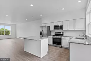 21 S 19th St, Camp Hill, PA 17011 - Photo 2