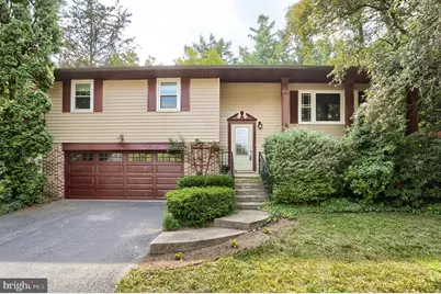 517 Lamp Post Lane, Camp Hill, PA 17011 - Photo 1