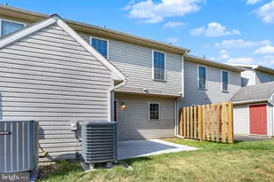 323 Stonehedge Ln, Mechanicsburg, PA 17055 - Photo 28