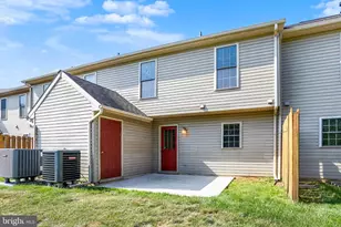 323 Stonehedge Ln, Mechanicsburg, PA 17055 - Photo 26