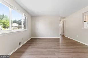 11 W Dulles Dr, Camp Hill, PA 17011 - Photo 10