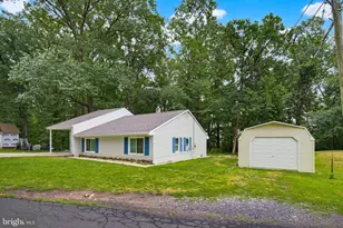1607 Holtz Rd, Enola, PA 17025 - Photo 4