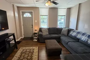 252 E Louther St, Carlisle, PA 17013 - Photo 4