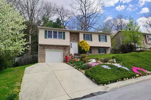 11 Independence Dr, Mount Holly Springs, PA 17065 - Photo 10