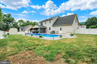 17 Pennsboro Dr, Enola, PA 17025 - Photo 42