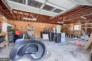 21 East St, Mount Holly Springs, PA 17065 - Photo 38
