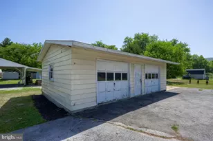 21 East St, Mount Holly Springs, PA 17065 - Photo 38