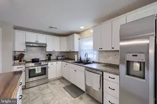 21 East St, Mount Holly Springs, PA 17065 - Photo 12