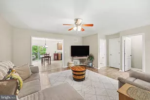 304 Briar Ridge Cir, Enola, PA 17025 - Photo 10