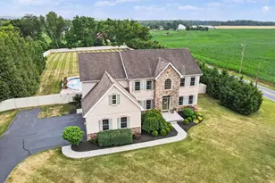 2 Ridge Dr, Carlisle, PA 17015 - Photo 34