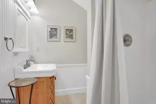 223 W Lisburn Rd, Mechanicsburg, PA 17055 - Photo 24