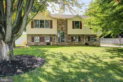 216 Hickory Lane, Shippensburg, PA 17257 - Photo 2
