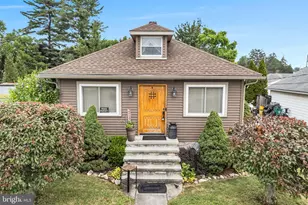 21 H St, Carlisle, PA 17013 - Photo 2